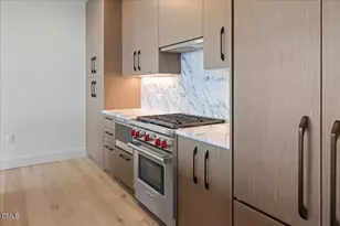 115 Morris St, Durham, NC 27701 - Photo 8