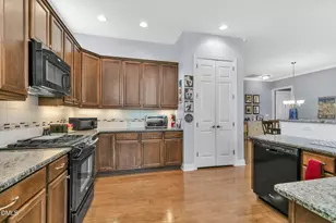 9805 Carlyle Hills Way, Raleigh, NC 27617 - Photo 18