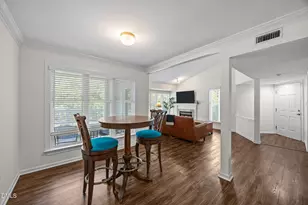 1081 Wirewood Dr, Raleigh, NC 27605 - Photo 10