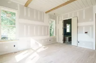 204 E Whitaker Mill Rd, Raleigh, NC 27608 - Photo 20