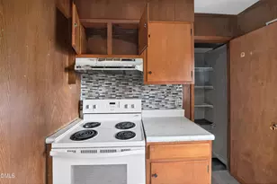 609 Regina Dr, Spring Lake, NC 28390 - Photo 6