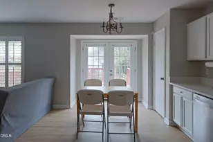 112 Sanchez Ct, Holly Springs, NC 27540 - Photo 4