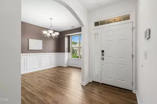 728 Blossom Bay Ln, Apex, NC 27523 - Photo 4