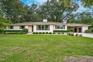 509 W Nash St, Elm City, NC 27822 - Photo 1