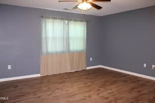 138 Lyonshall St, Fuquay Varina, NC 27526 - Photo 10