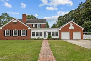 800 S Howard Cir, Tarboro, NC 27886 - Photo 8