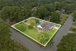 800 S Howard Cir, Tarboro, NC 27886 - Photo 2