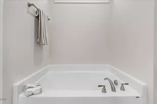 305 Creeks Edge Dr, Pikeville, NC 27863 - Photo 20