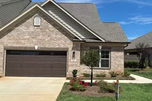 1036 Beechcraft Dr, Mebane, NC 27302 - Photo 1
