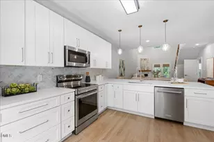 105 Brush Stream Dr, Cary, NC 27511 - Photo 4