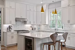 547 Guilford Cir, Raleigh, NC 27608 - Photo 18