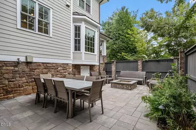 547 Guilford Circle, Raleigh, NC 27608 - Photo 50