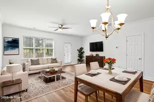 305 Savannah Ridge Rd, Holly Springs, NC 27540 - Photo 10