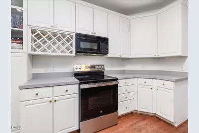 2721 Glassman Lane, Raleigh, NC 27606 - Photo 10