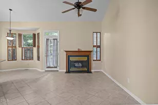 105 Trailview Dr, Cary, NC 27513 - Photo 6