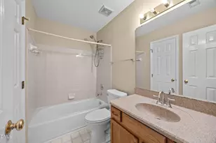 105 Trailview Dr, Cary, NC 27513 - Photo 14