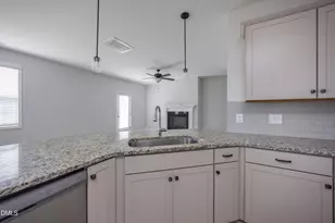 108 Fireside Dr, Benson, NC 27504 - Photo 18