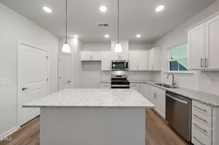 213 Bridle Brk Wy, Fuquay Varina, NC 27526 - Photo 6