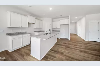 452 Ashley Heights Drive, Aberdeen, NC 28387 - Photo 8