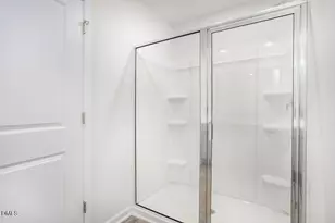 204 Moyer Dr, Graham, NC 27253 - Photo 12