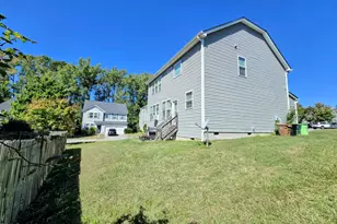 124 Occidental Dr, Holly Springs, NC 27540 - Photo 4