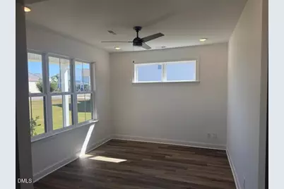 520 S Lincoln Street, Benson, NC 27504 - Photo 2