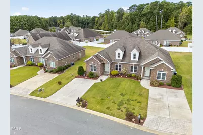 128 Bridgeport Court, Rocky Mount, NC 27804 - Photo 2