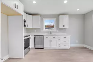 346 Chartres St, Fuquay Varina, NC 27526 - Photo 10