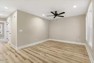 402 W James St, La Grange, NC 28551 - Photo 8