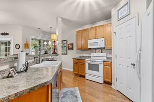 31 Great View Ct, Clayton, NC 27527 - Photo 10