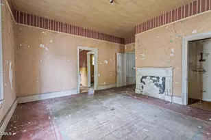 807 W St James St, Tarboro, NC 27886 - Photo 16