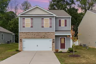 452 Golden Villas Dr, Rocky Mount, NC 27804 - Photo 2