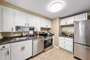 917 St Marys St, Raleigh, NC 27605 - Photo 14