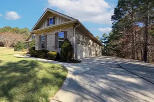 35 Pebble Creek Dr, Franklinton, NC 27525 - Photo 2