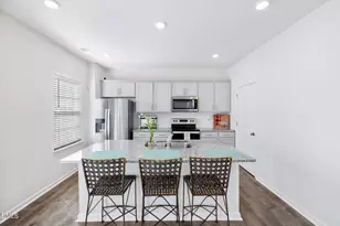 97 Long Mdw Ln, Fuquay Varina, NC 27526 - Photo 6