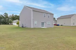 97 Long Mdw Ln, Fuquay Varina, NC 27526 - Photo 32