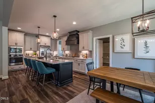 374 Glade Dr, Aberdeen, NC 28315 - Photo 12