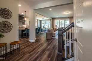 374 Glade Dr, Aberdeen, NC 28315 - Photo 4