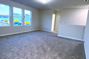 356 Wilbur Lake Dr, Fuquay Varina, NC 27526 - Photo 8