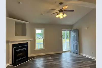 387 N Pleasant Coates Road, Benson, NC 27504 - Photo 4