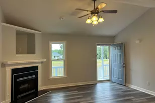 387 N Pleasant Coates Rd, Benson, NC 27504 - Photo 4