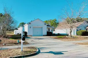 943 Homestead Park Dr, Apex, NC 27502 - Photo 2