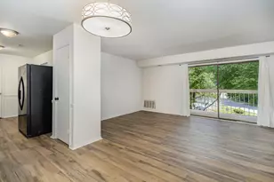 1130 Schaub Dr, Raleigh, NC 27606 - Photo 6