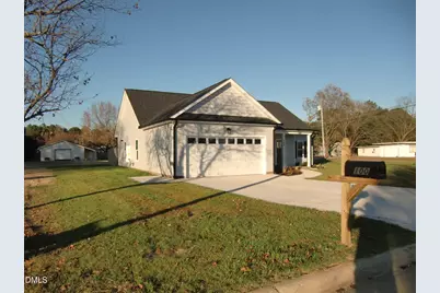 100 Covington Lane, Dunn, NC 28334 - Photo 12