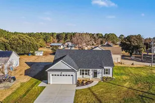 100 Covington Ln, Dunn, NC 28334 - Photo 2