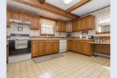 381 Royal Road, Roseboro, NC 28382 - Photo 8