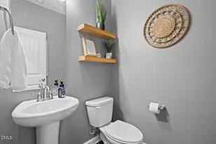 109 Dongola St, Clayton, NC 27520 - Photo 32