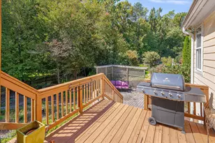 10209 River Bank Dr, Raleigh, NC 27614 - Photo 26