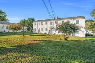 1700 Roslyn Dr, Burlington, NC 27215 - Photo 4