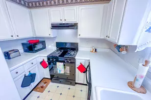 1431 Beacon Village Dr, Raleigh, NC 27604 - Photo 10